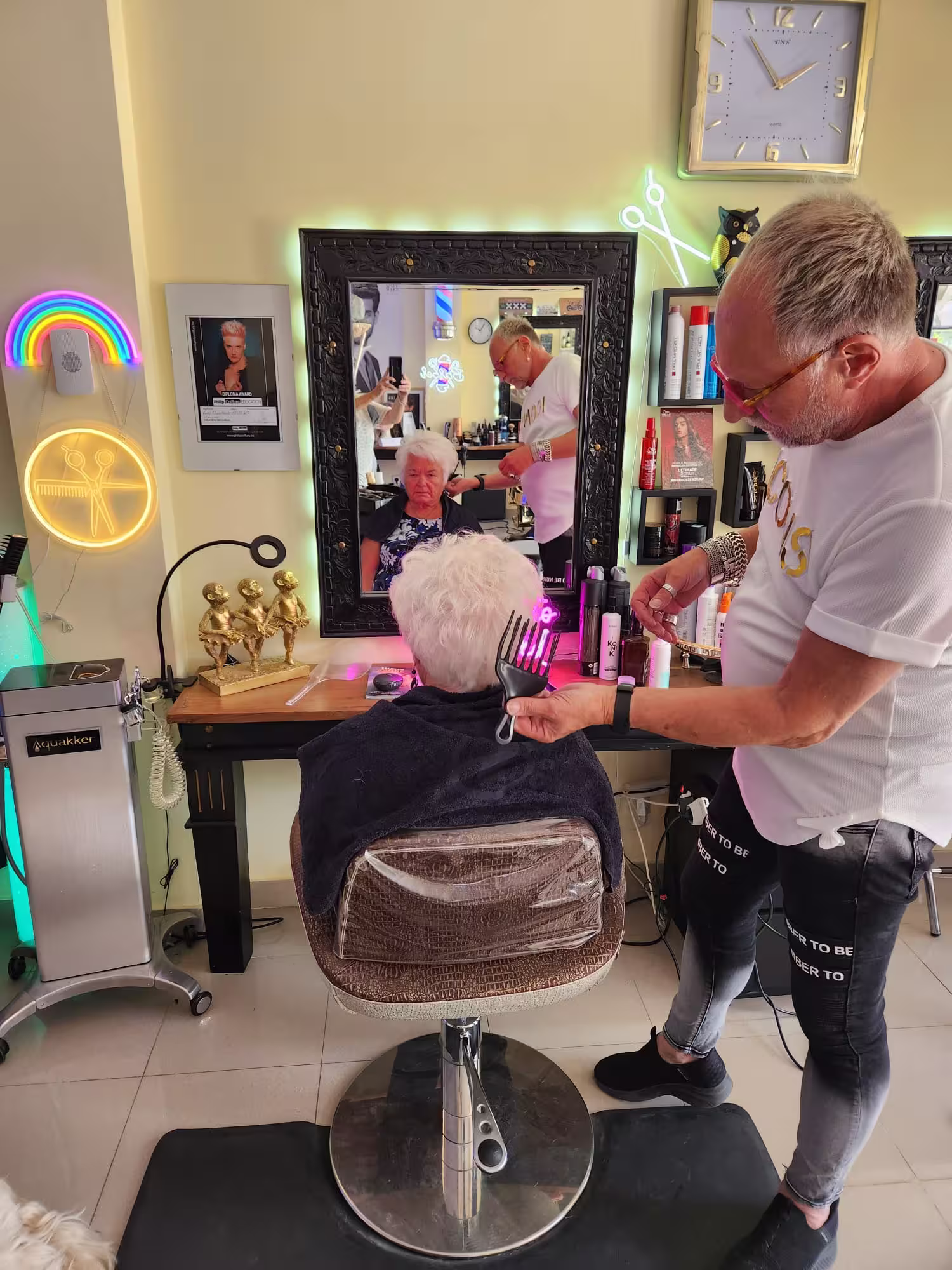 Platinum blonde hair color at ZenzHair Albir